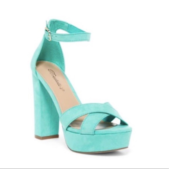 Breckelle’s Aqua Bella Heels - Picture 1 of 5